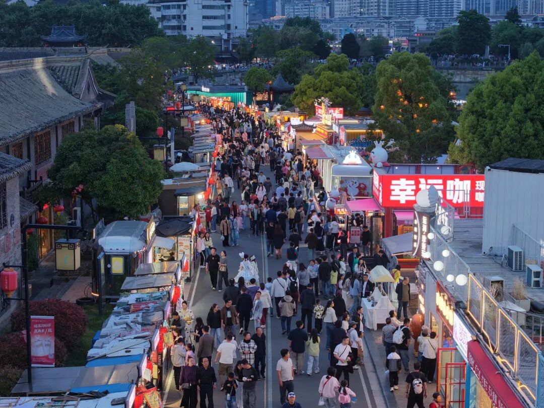苏超·淮安好物市集2.jpg