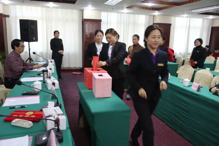 1802079954.jpg