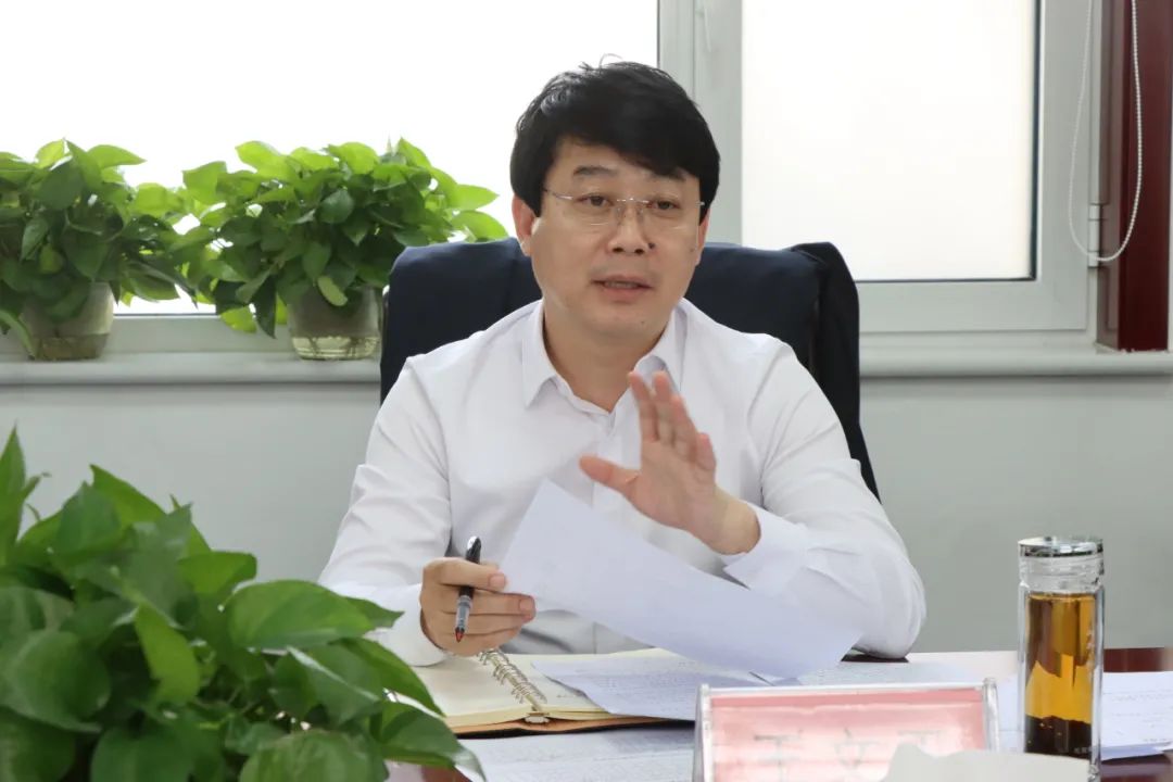 创建文明县城隆尧县委书记王文玉主持召开城中村改造项目推进会议