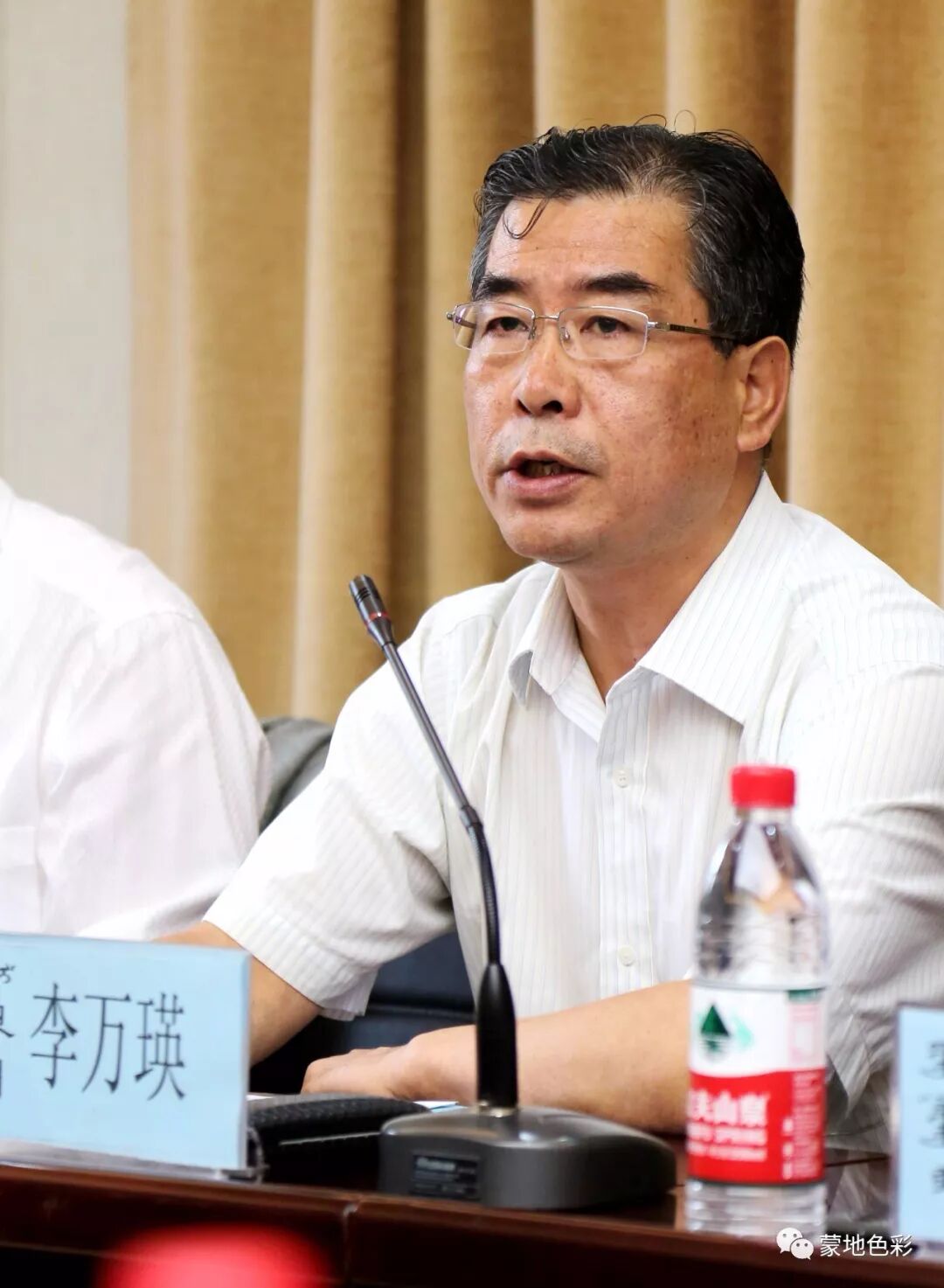 蒙古语在线翻译_蒙翻译汉_蒙的文言文翻译