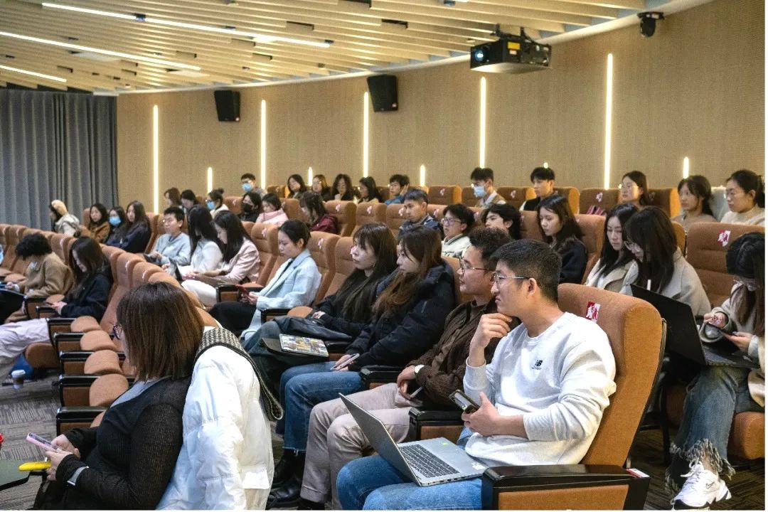 国外法学院怎么申请_国际生美国法学申请_法学申请国际生美国硕士难吗