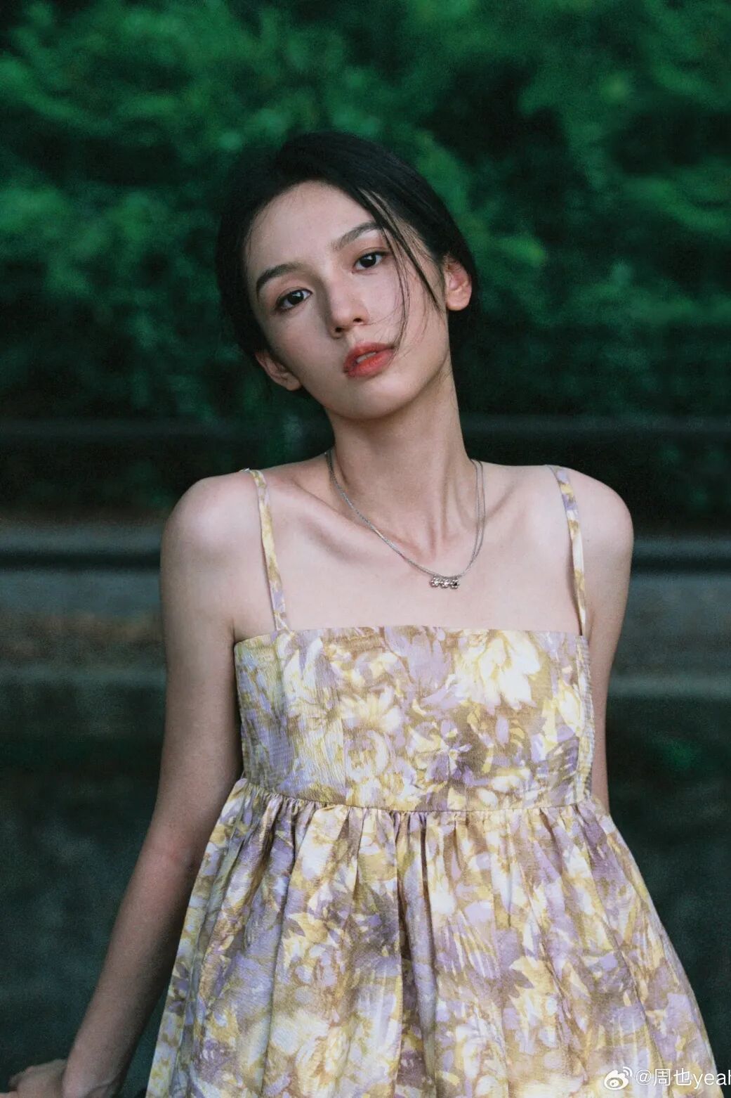 和周迅互撕20年后李冰冰终于捧红了亲闺女还是她狠