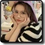 李佳琦开始隐退，那个蛰伏背后3年的女人，正在取而代之
