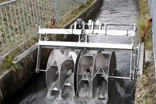 “双轮”小型水力发电机：2米宽小河就能发电，功率1500W！的图1