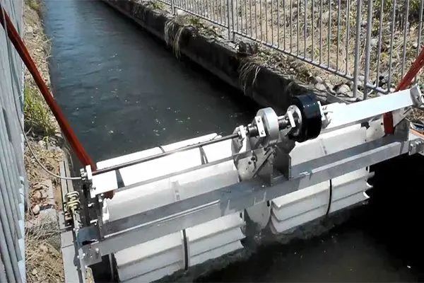 双轮小型水力发电机2米宽小河就能发电功率1500w