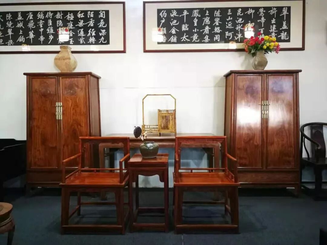 红木家具六类污渍处理小技巧