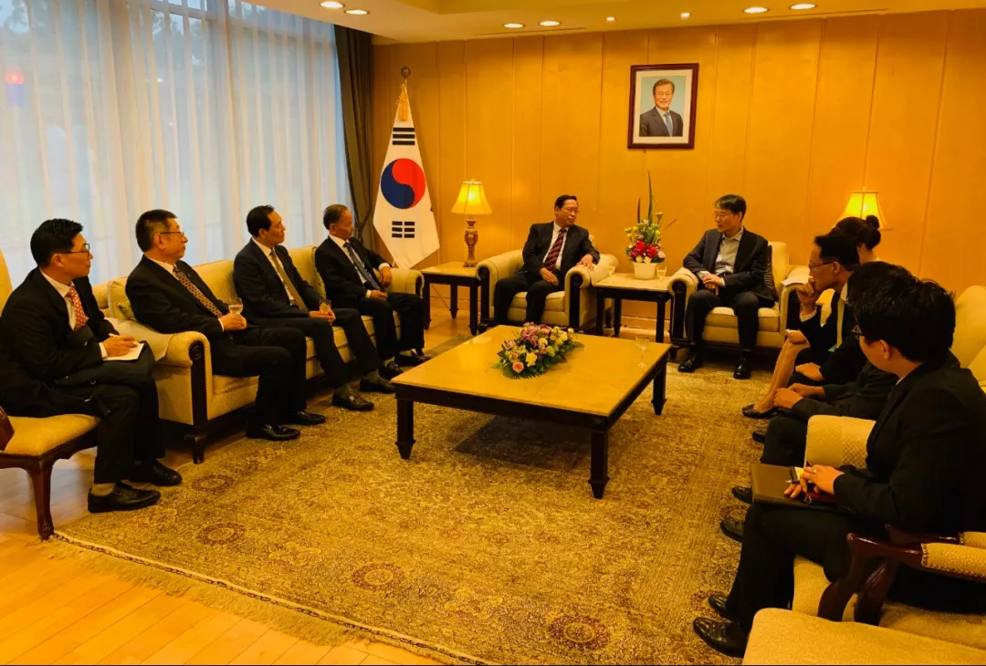 中亚协领导应邀出席韩国驻华大使招待晚宴 中亚协领导应邀出席韩国驻华大使招待晚宴