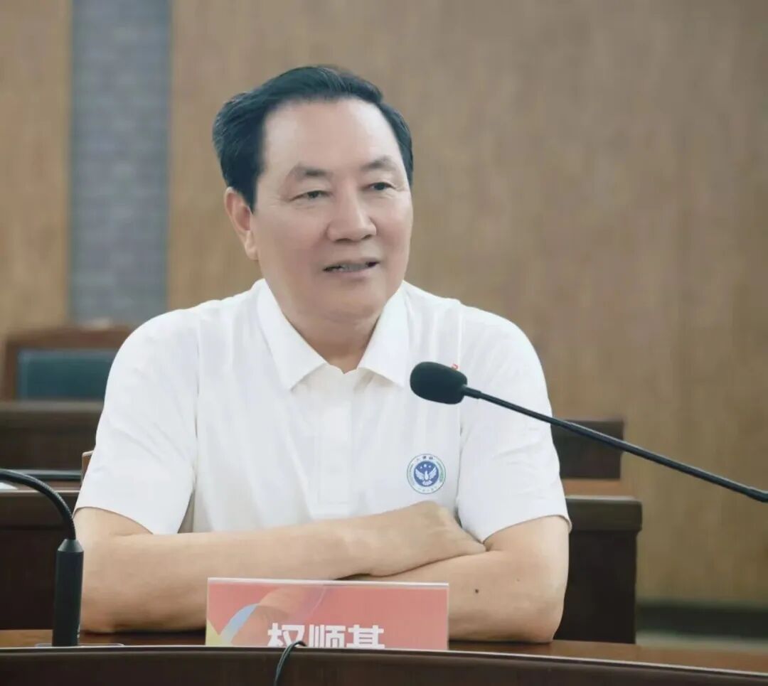 权顺基会长一行考察调研北大国际医院、博奥生物集团