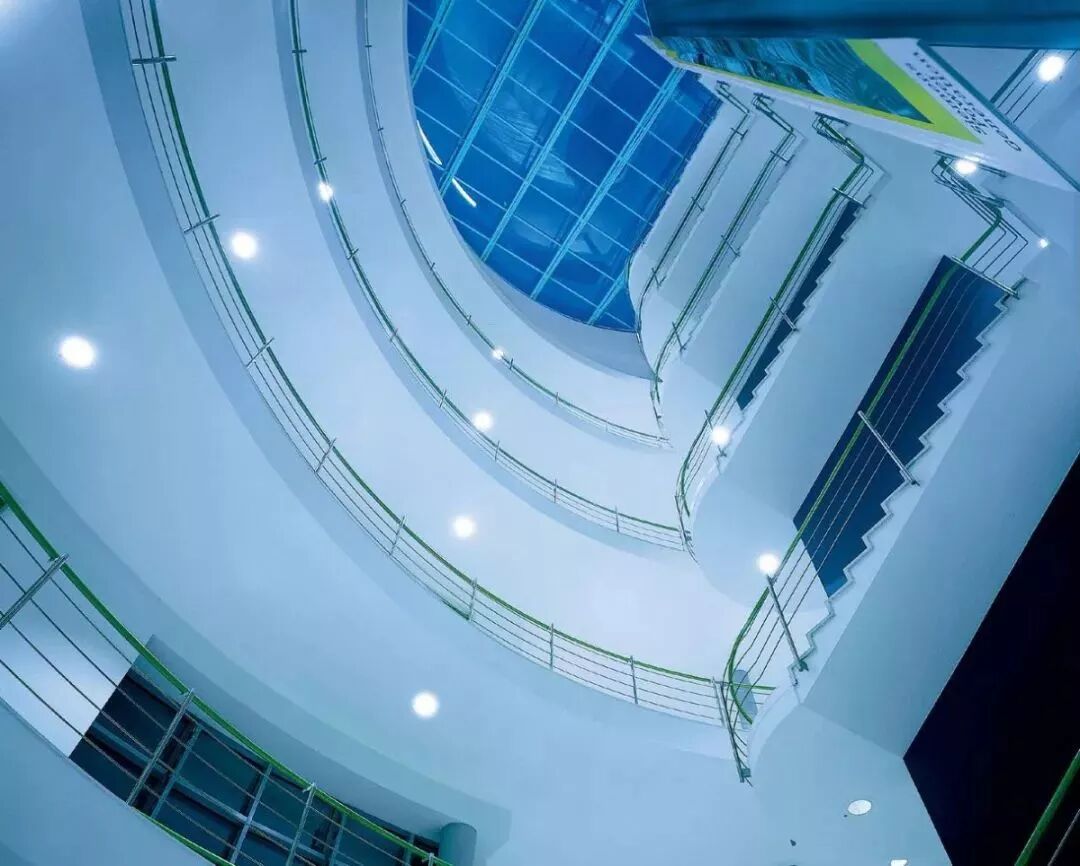 均勻照明，無閃爍