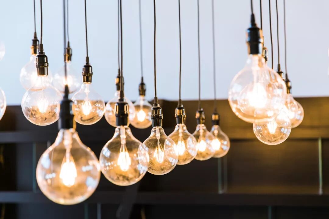 歐司朗LED燈絲燈泡