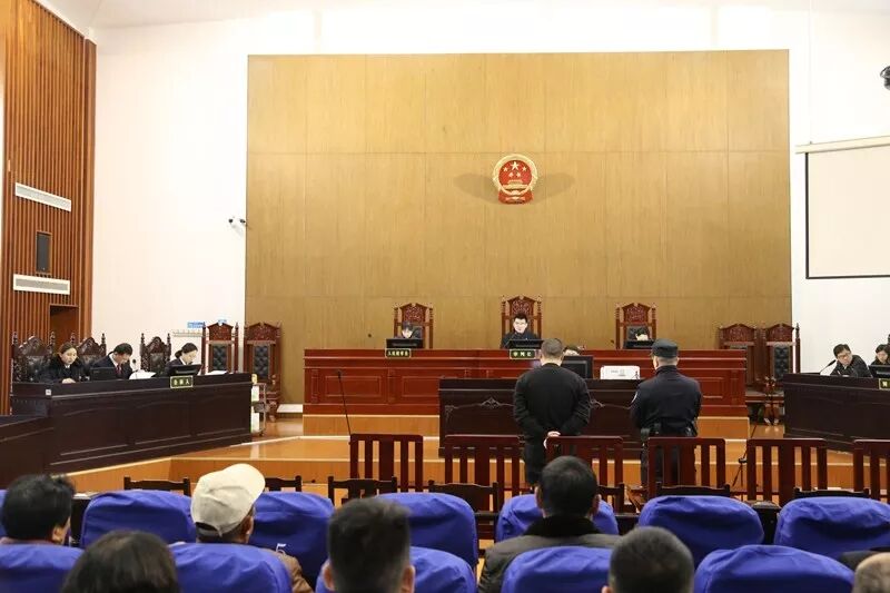 江阴法院公开宣判唐先生参加黑社会性质组织案