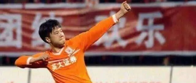 鲁能名宿迎43岁生日！亚足联官方送祝福，仍保持顶级联赛进球纪录