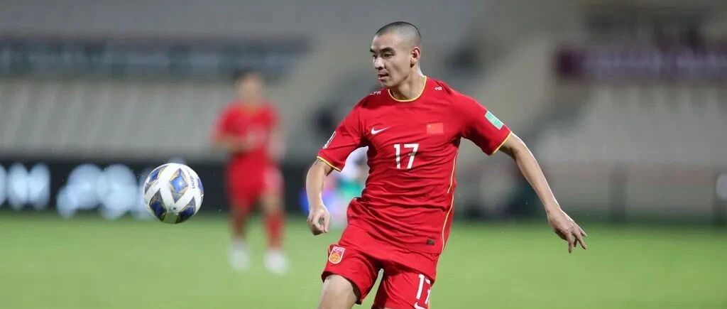 刘彬彬接受采访，12强赛有望连场首发，王大雷等3将伤愈