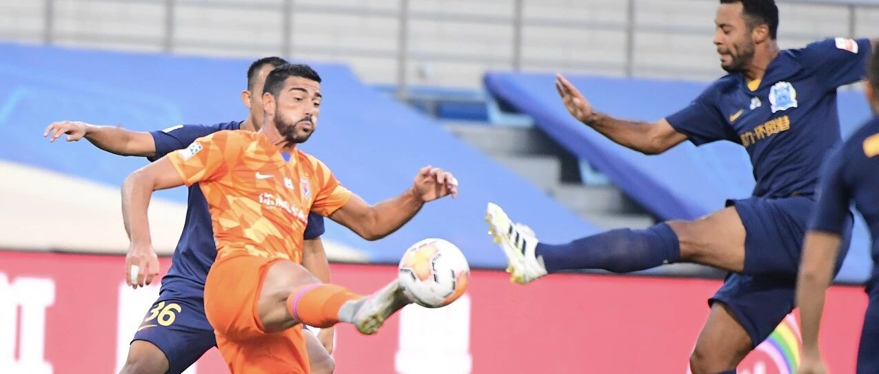 鲁能5:1富力！用四连胜为第一阶段收官，郭田雨又进球金敬道“最佳”