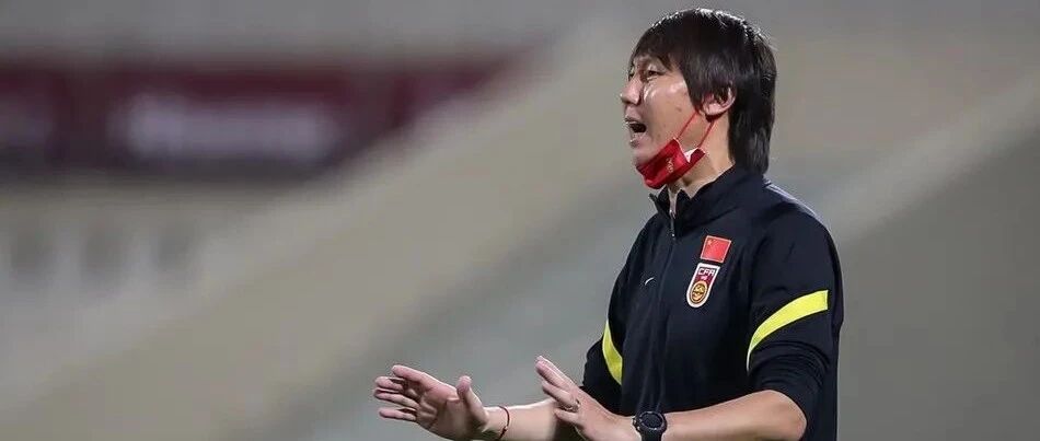 李铁更多猛料被扒出，中国足球比大戏更精彩，怎一个乱字了得？