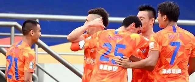 鲁能30人最终名单有变化，96年边后卫顶替国奥后腰，00中后卫入围