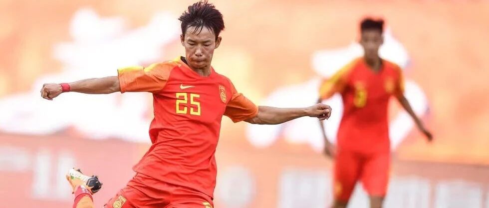 泰山队又一新星加盟中超升班马，两支国字号明晚出战