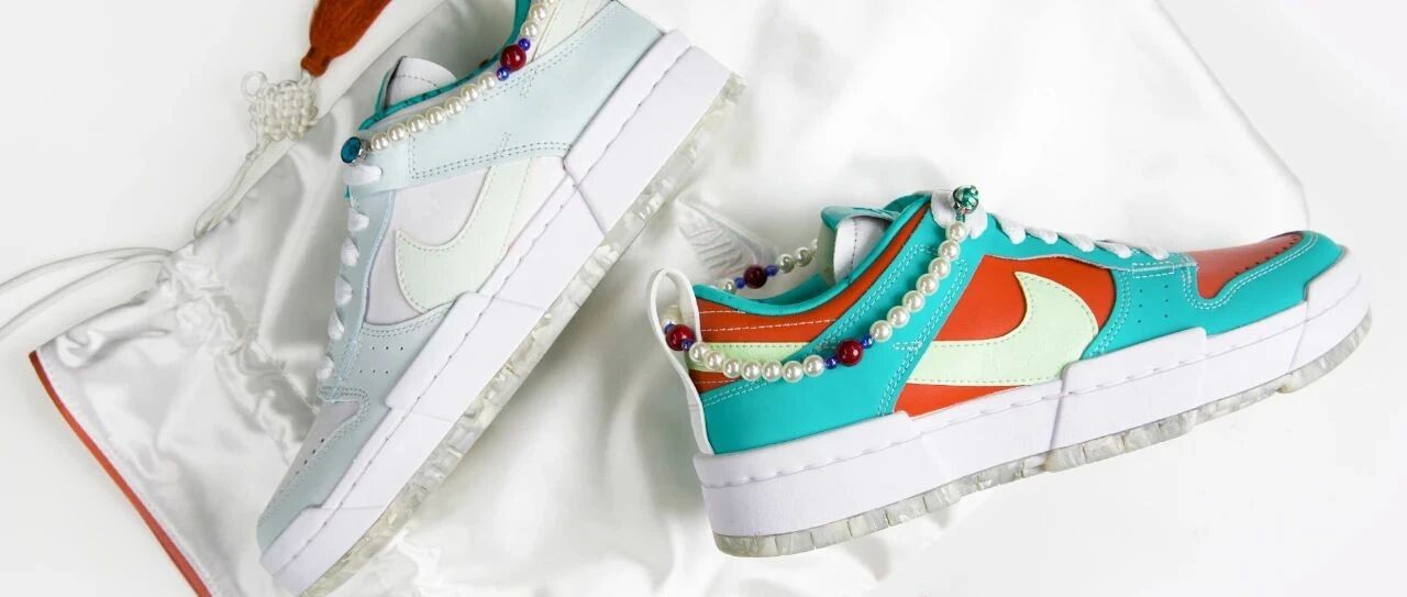 故宫联名？又一双「两副面孔」的刮刮乐 Dunk…