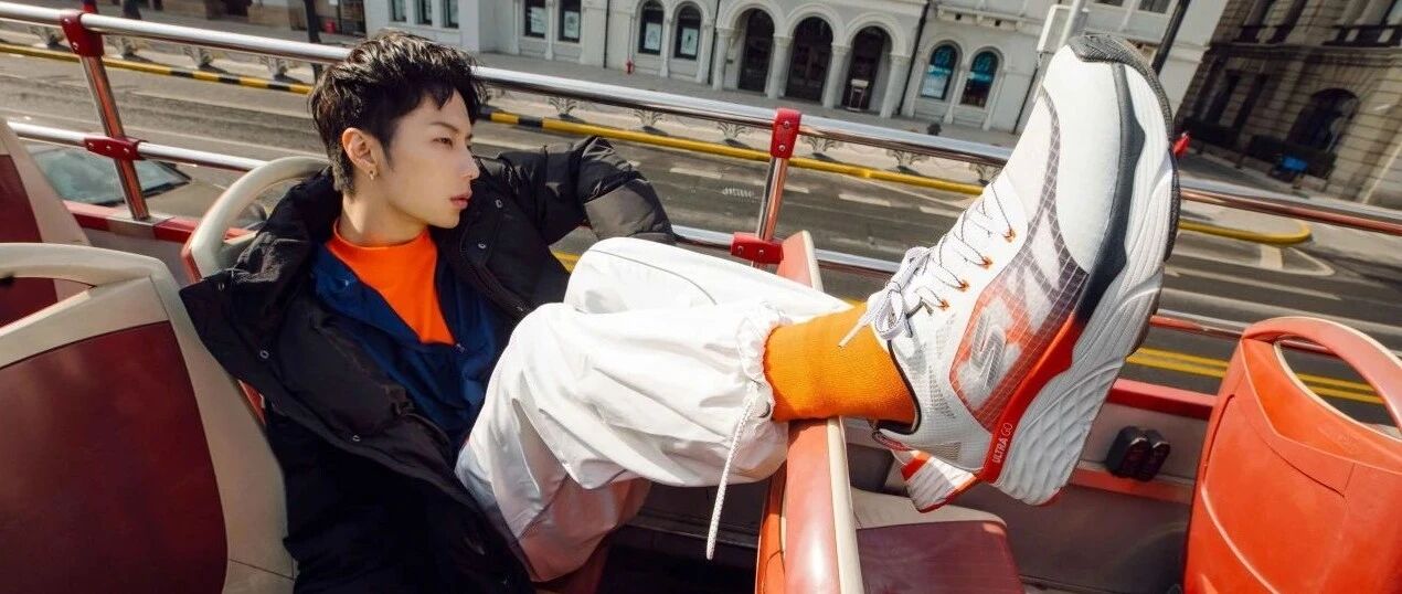 普遍球鞋都玩配色，SKECHERS 这次有什么「招数」？