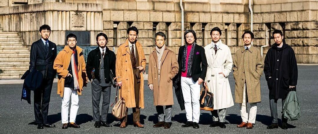 一件西装，日本人可能有一百种搭法...