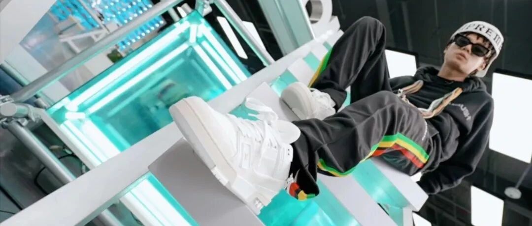 潮流新世代是如何向世界发起 #OOTD 挑战的？