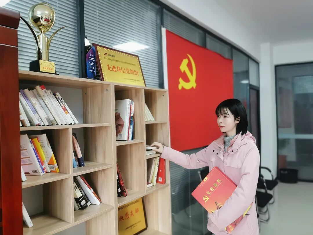 三八”婦女節(jié)，向路橋最美女職工致敬！