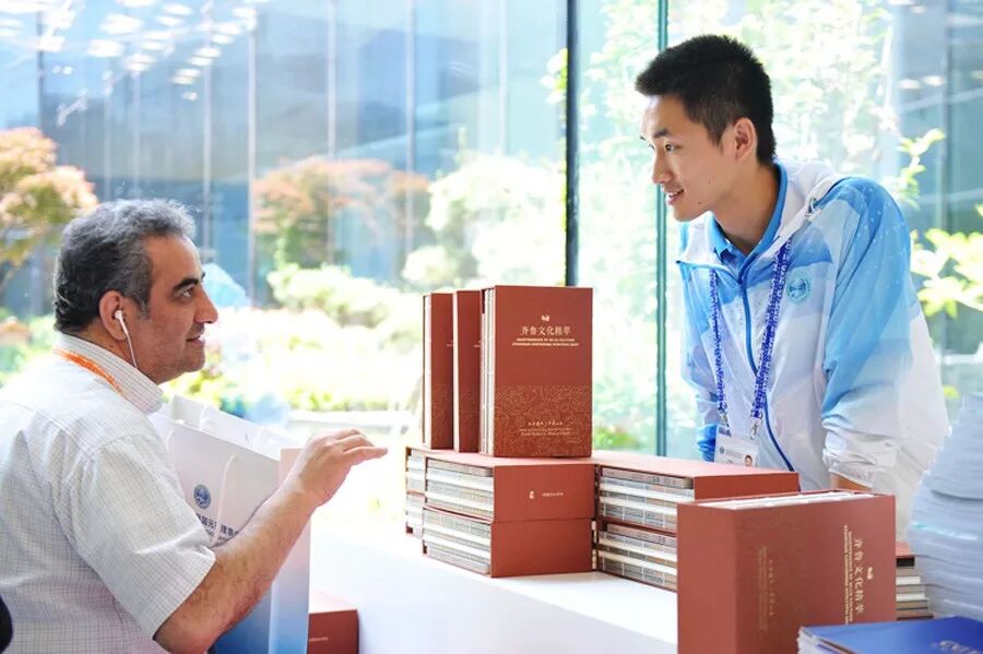 习主席祝酒辞中引用的四个儒家经典理念 外国记者怎么看？