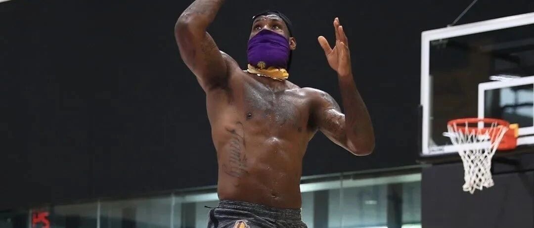 湖人内部又一人退赛！霍华德决定复出！浓眉：夺冠概率变大了！