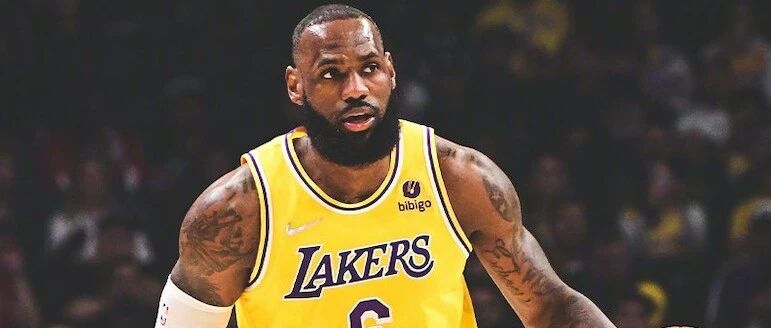 心痛！0胜7负！湖人被快船横扫！