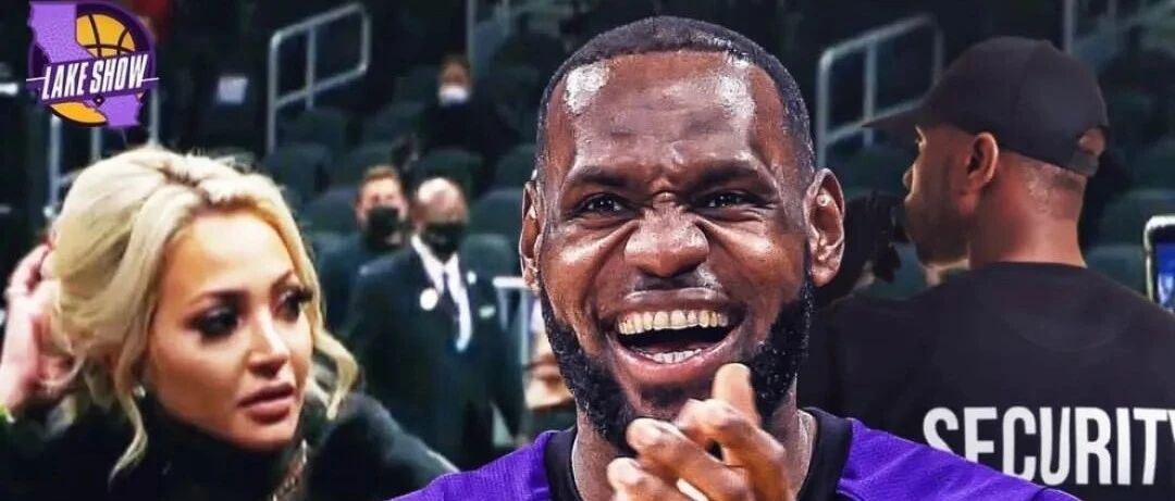 道歉了！詹姆斯回应！互喷+驱逐！老詹：这人是个黑子！