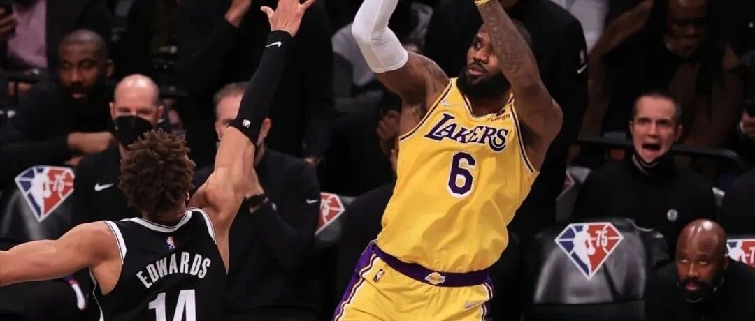 赢了篮网！詹姆斯20秒内2次抢断暴扣，差点以为是回放