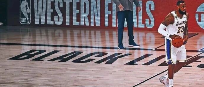 定了！NBA正式敲定新赛季日程！布朗尼给一美女颁发“皇后”称号！