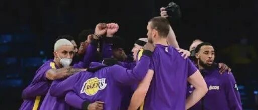 删掉湖人控卫头衔！拒绝8400万合同！现在可能把自己玩没了