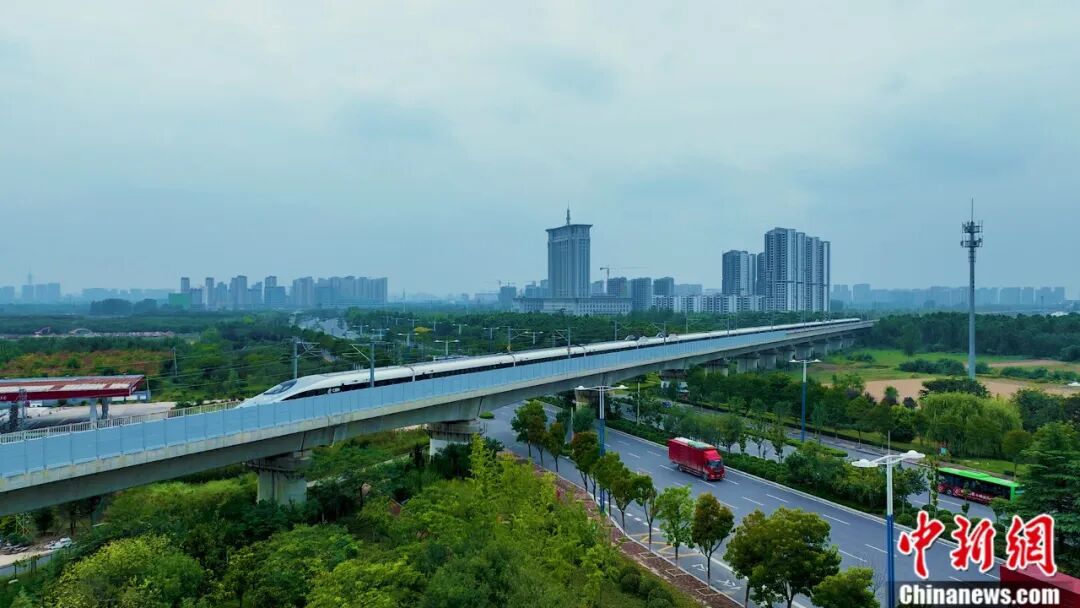 平漯周高铁和阳新高速的开工周口枢纽新贵的地位呼之欲出周口中心港