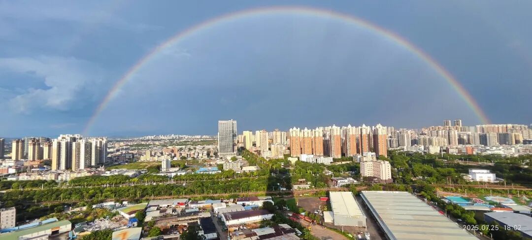 拍摄者：晴朗