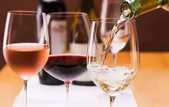 红酒不能倒满的真相，涨姿势！