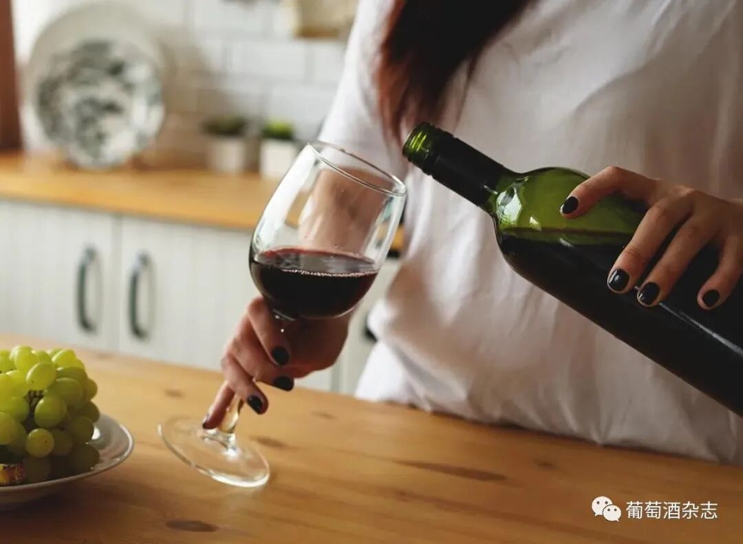 周末了，找个懂自己的人，一起喝个酒！