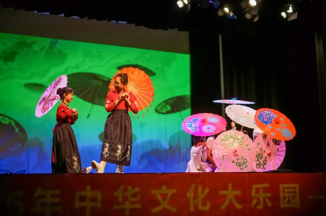 古诗朗诵《古诗里的童年》 · 2