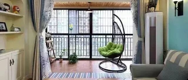 客厅连阳台，不装推拉门，还能怎么做？