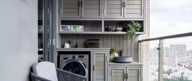 洗衣机+吊柜，最适合阳台的设计，没有之一！