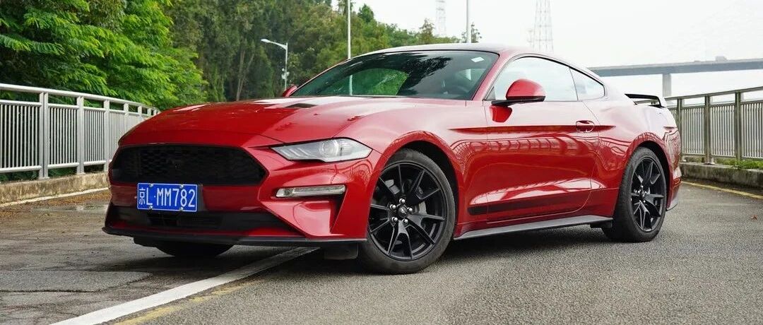 如同广州的天气一般，福特Mustang 2.3T