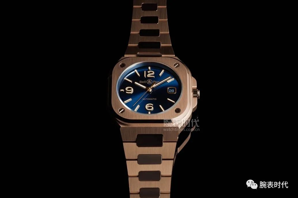 K21-05-BR05-blue-gold-cadran.jpeg