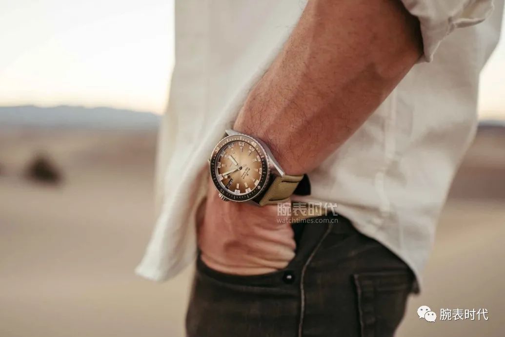 5052_Death_Valley_Wrist1