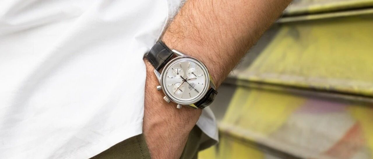 今年最打动我的泰格豪雅，是这款低调到不行的卡莱拉160周年银色限量版