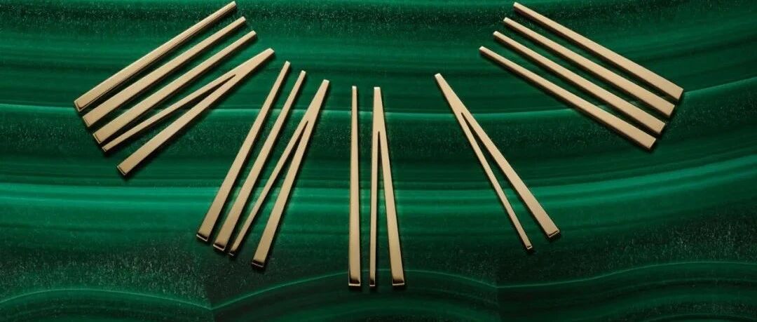 孔雀石有什么魔力？劳力士、欧米茄这些大牌都用它