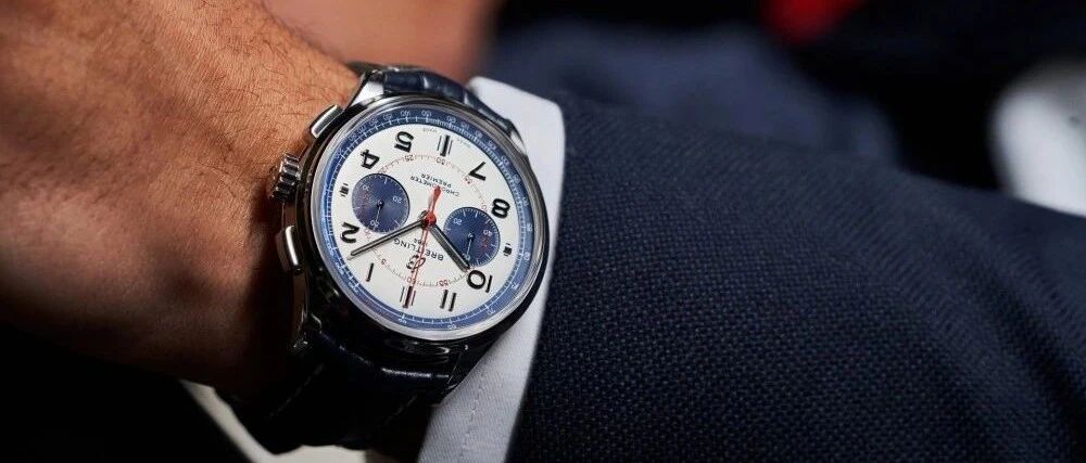 百年灵新款宾利璞雅限量版，比赛车绿更好看