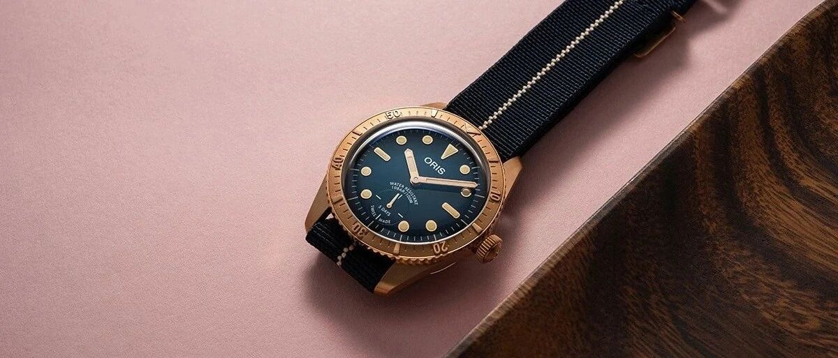 豪利时第一枚自产机芯青铜腕表，比帝舵便宜2000多