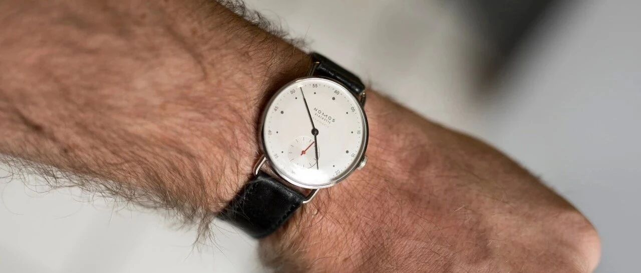 推荐三个德国轻奢腕表品牌，都是包豪斯风格