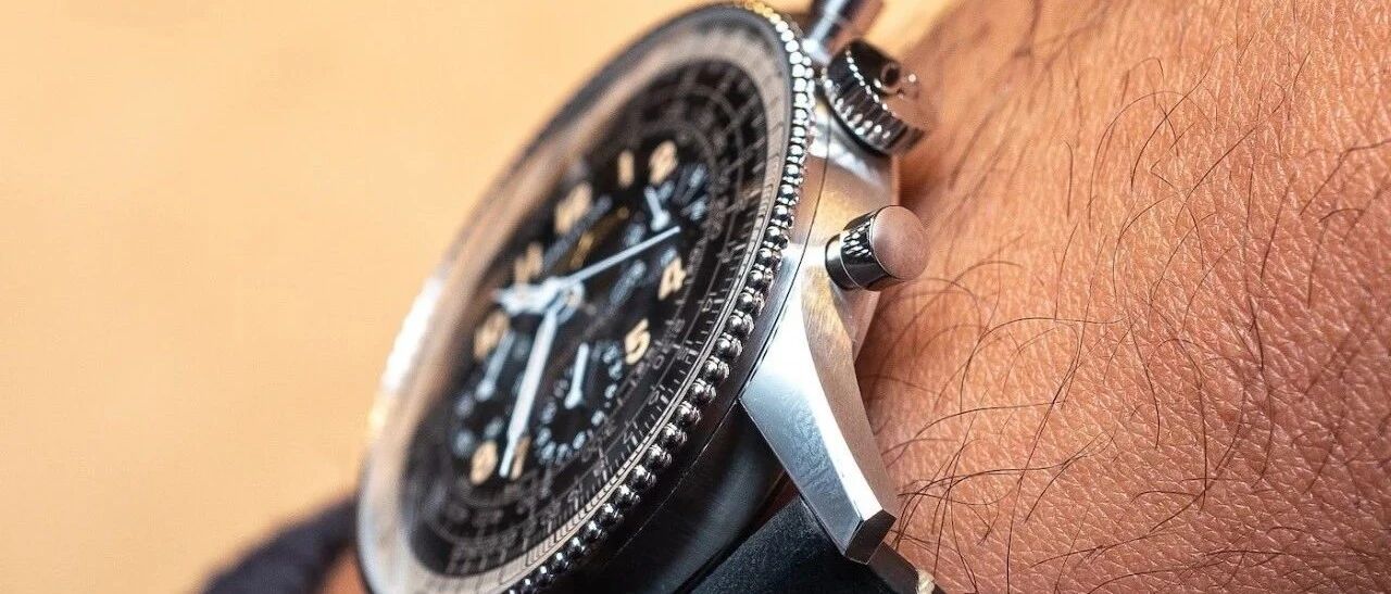 为什么一定要是蓝宝石水晶表镜？