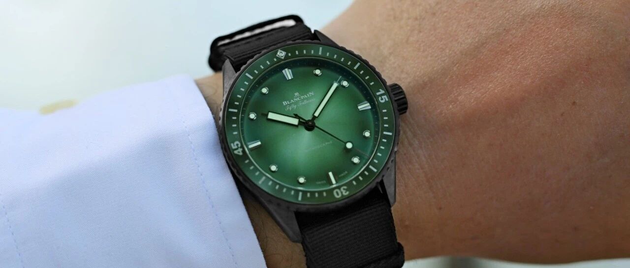 宝珀五十噚终于也绿了